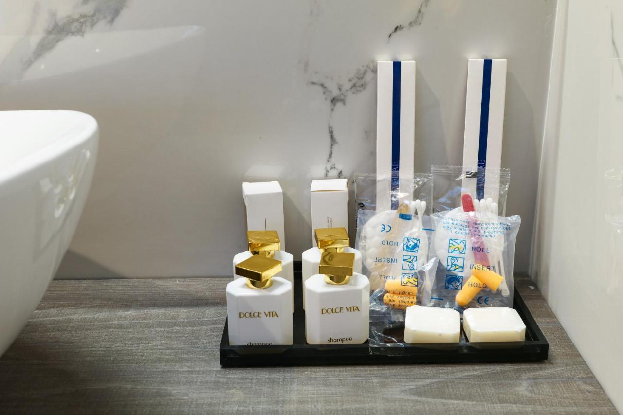Prestige Boutique -piazza Duomo Milán